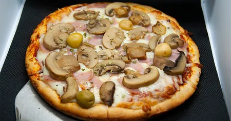 Jamón y champiñones